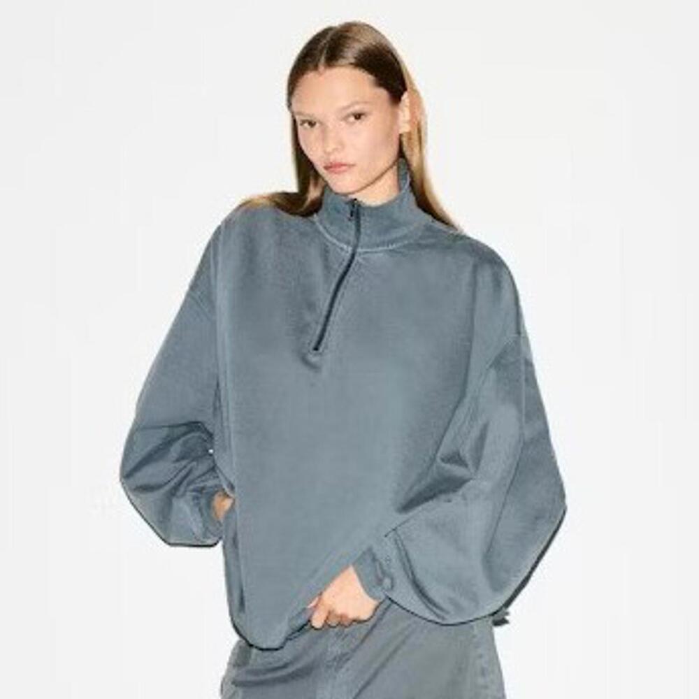 Skims Boyfriend Fleece Slouchy Half Zip Pullover Zircon Size Large NWT